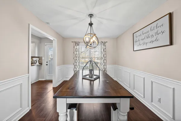 $289,900 | 1407 Oak Tree Court, Hopkinsville, KY 42240