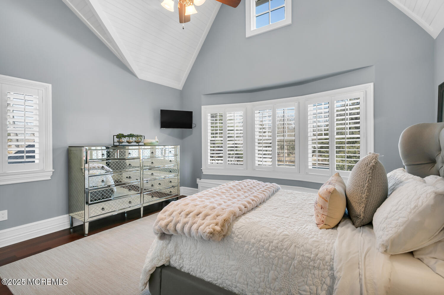 136 Ave Of Two Rivers Rumson, NJ 07760 - Photo 21 of 34 br5