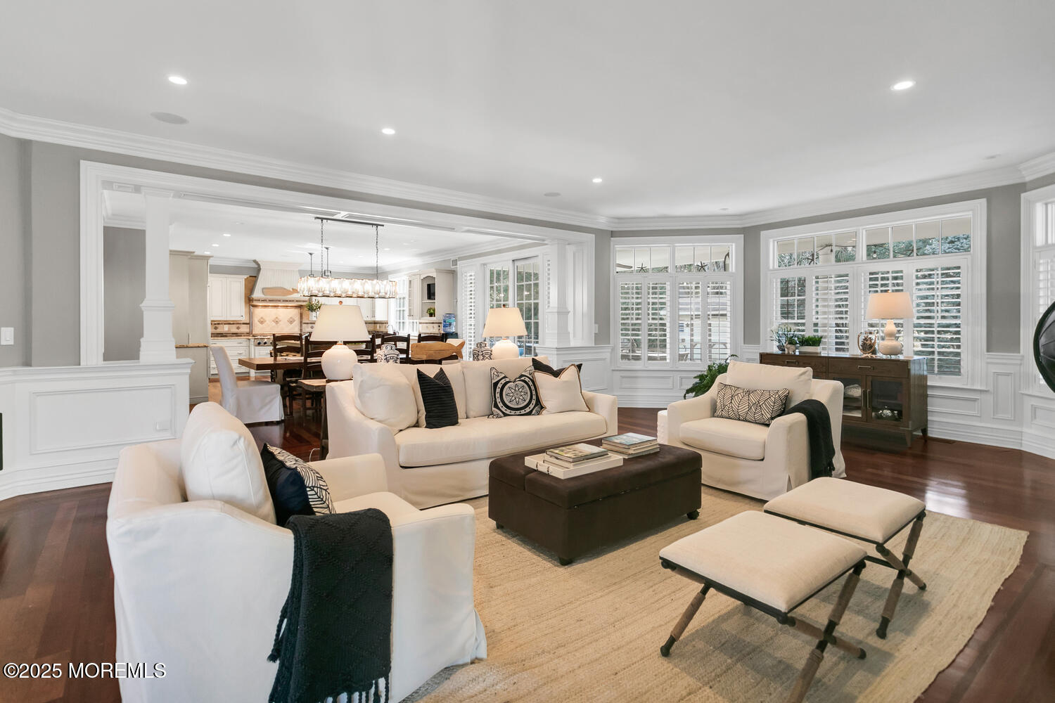 136 Ave Of Two Rivers Rumson, NJ 07760 - Photo 4 of 34 fr6
