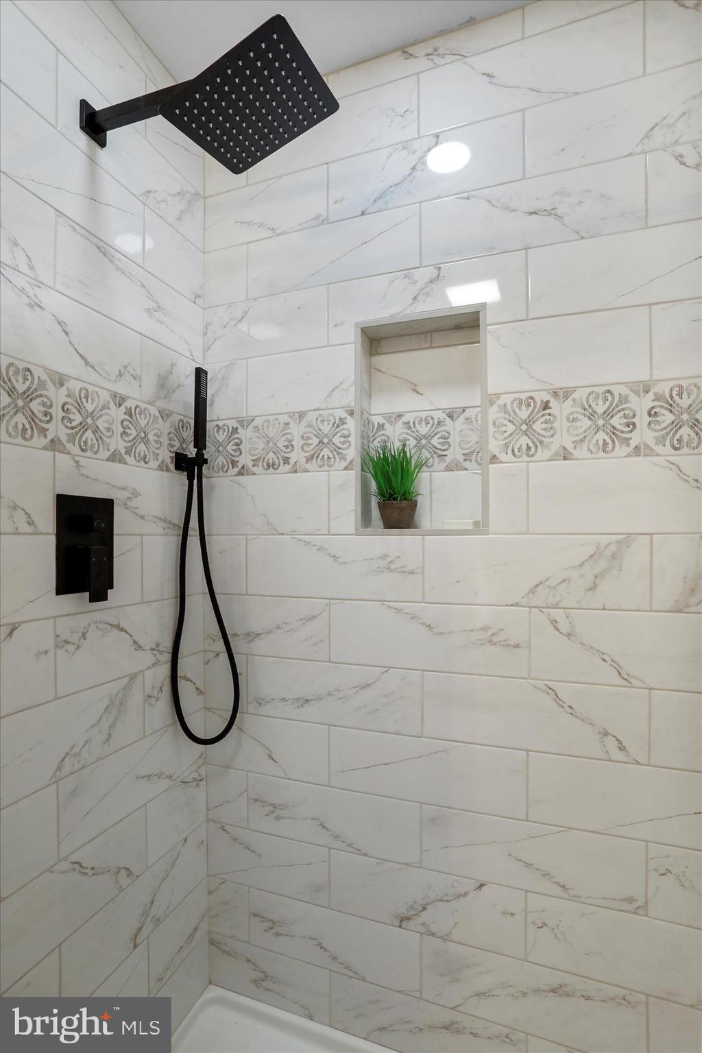 1517 Kendrick Ford Road Front Royal, VA 22630 - Photo 18 of 39 a bathroom with a shower