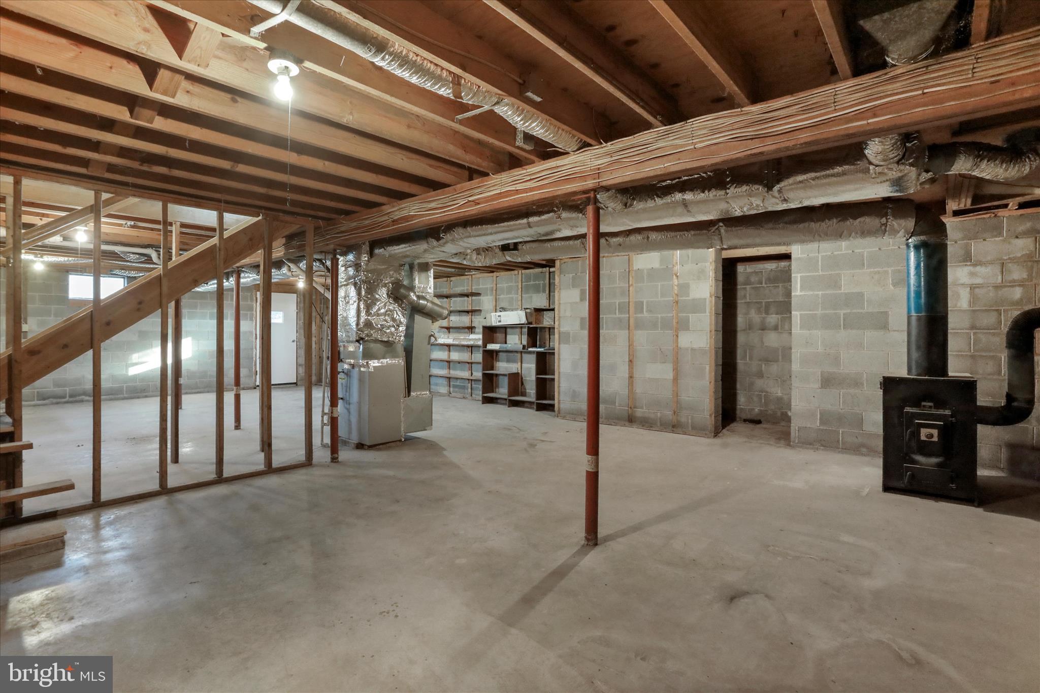 1517 Kendrick Ford Road Front Royal, VA 22630 - Photo 28 of 39 a view of an empty room