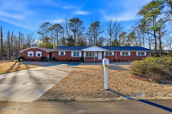 $285,000 | 501 North Front Street, Pink Hill, NC 28572
