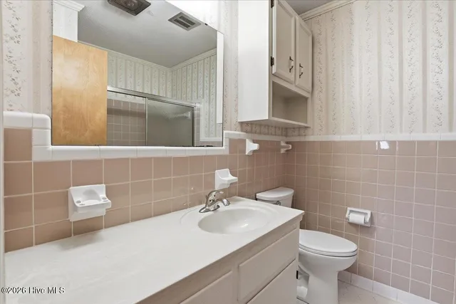 $295,000 | 501 North Front Street, Pink Hill, NC 28572