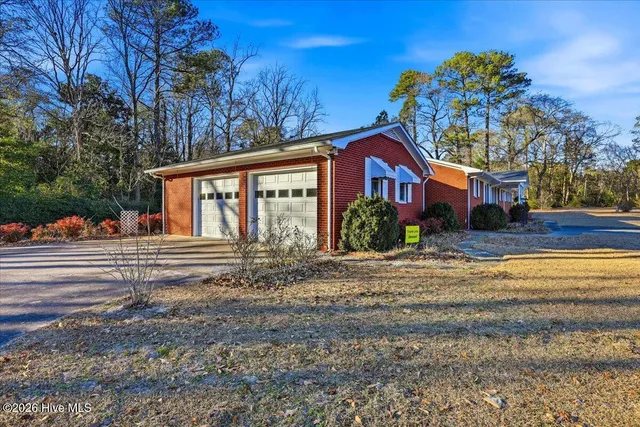 $295,000 | 501 North Front Street, Pink Hill, NC 28572