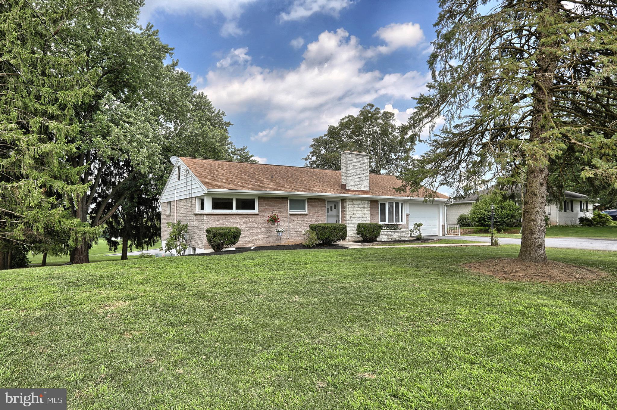 1418 Cornwall Road Lebanon, PA 17042 - Photo 33 of 36 Overlooks park and green space