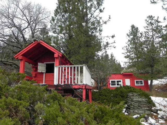 $299,900 | 345 North Portland Street, Republic, WA 99166