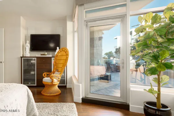 $675,000 | 140 East Rio Salado Parkway, Unit 111, Tempe, AZ 85281