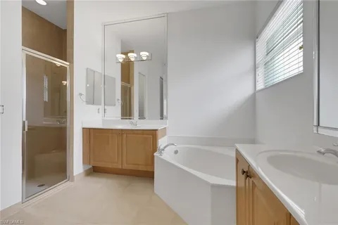 $462,500 | 9404 Springview Loop, Estero, FL 33928