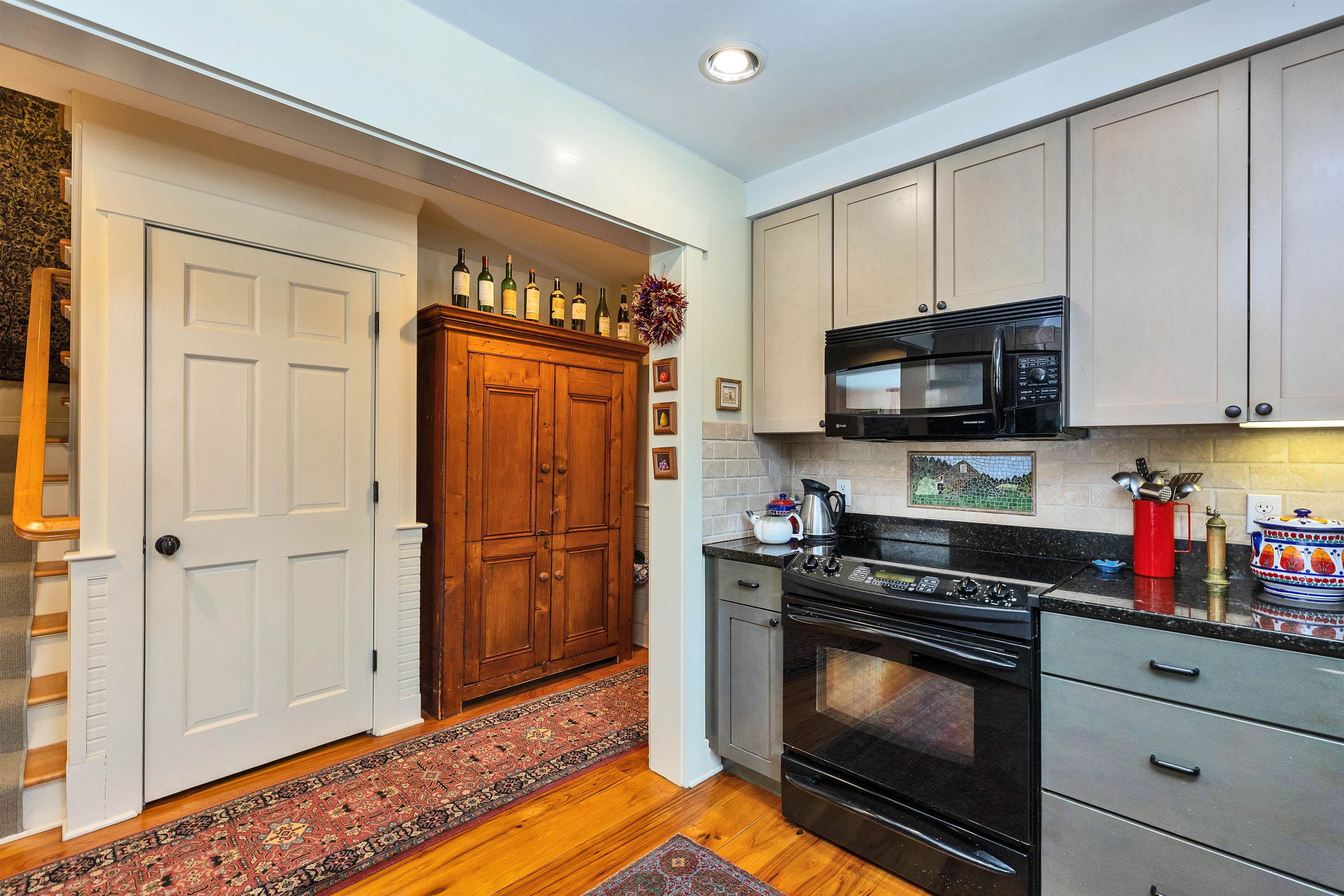 91 Steele Road, Unit 11 Peterborough, NH 03458 - Photo 7 of 60