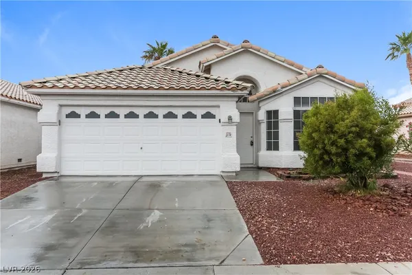 $2,020 | 1715 Watercreek Drive, North Las Vegas, NV 89032
