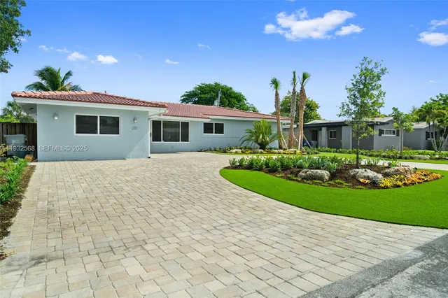 $5,500 | 251 Southeast 7th Street, Pompano Beach, FL 33060