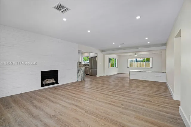 $5,500 | 251 Southeast 7th Street, Pompano Beach, FL 33060