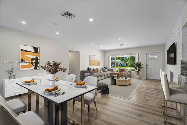 $5,500 | 251 Southeast 7th Street, Pompano Beach, FL 33060