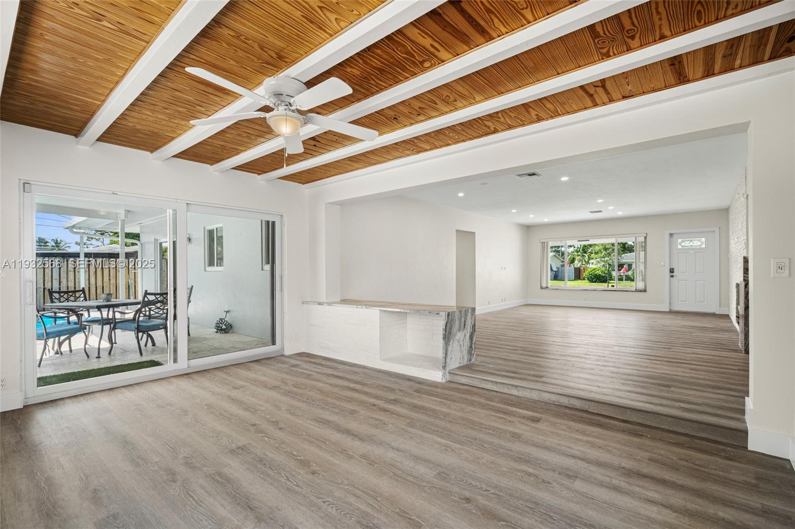 251 Southeast 7th Street Pompano Beach, FL 33060 - Photo 28 of 41