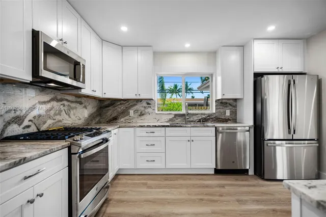 $5,500 | 251 Southeast 7th Street, Pompano Beach, FL 33060