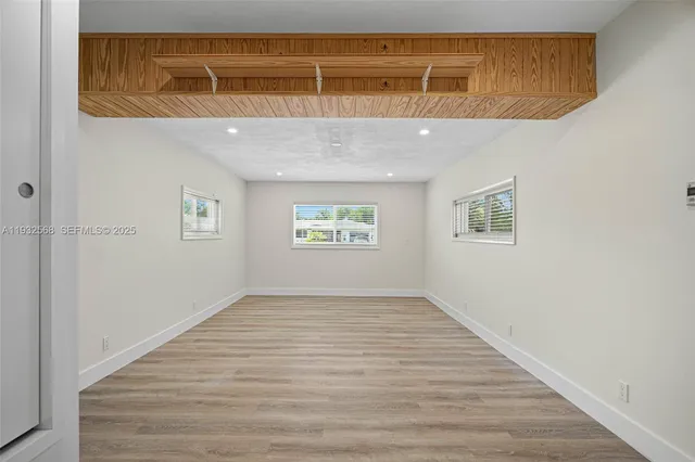 $5,500 | 251 Southeast 7th Street, Pompano Beach, FL 33060