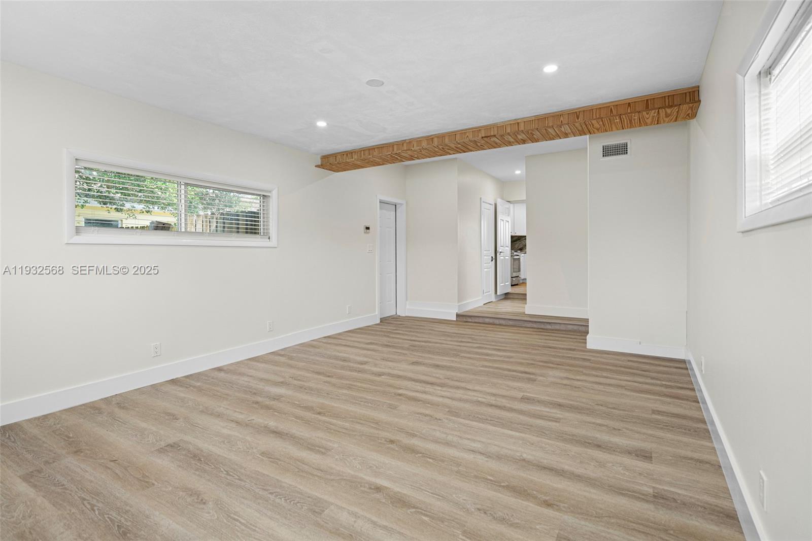 251 Southeast 7th Street Pompano Beach, FL 33060 - Photo 32 of 41