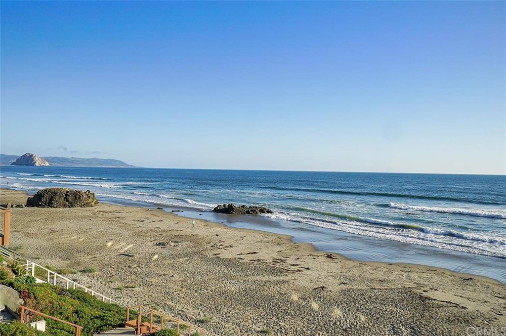 3498 Studio Drive Cayucos, CA 93430 - Photo 16 of 36 a view of a room