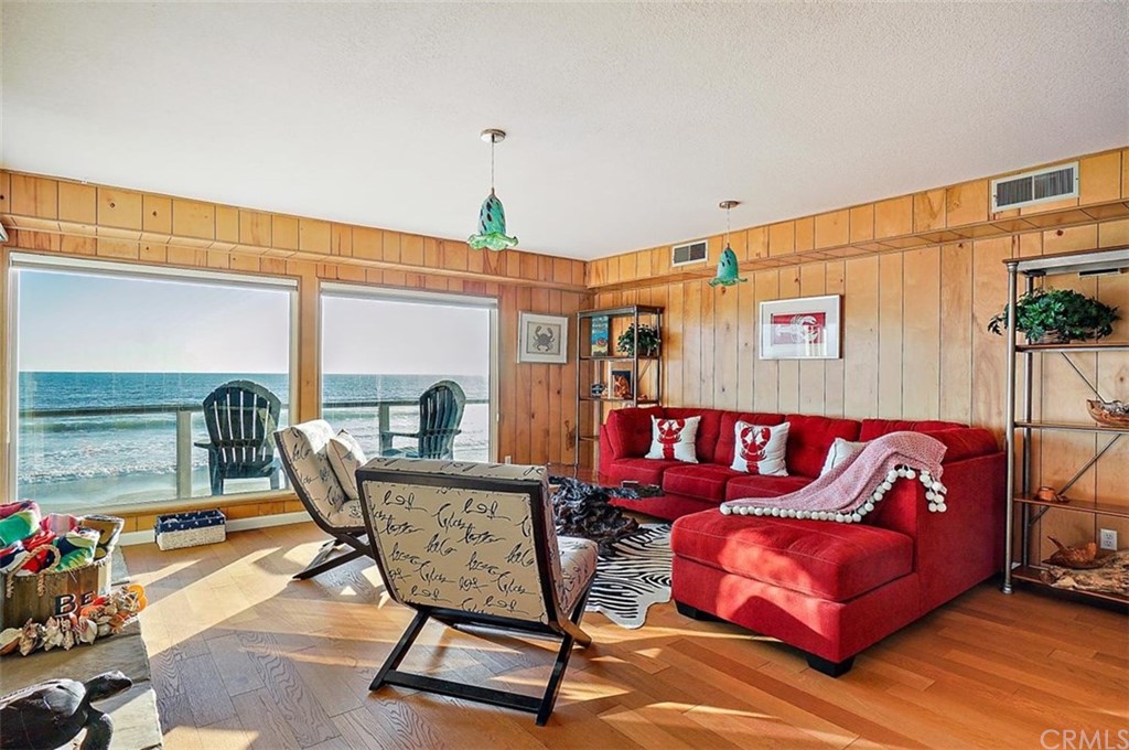 3498 Studio Drive Cayucos, CA 93430 - Photo 28 of 36 a reading room with furniture and a large window