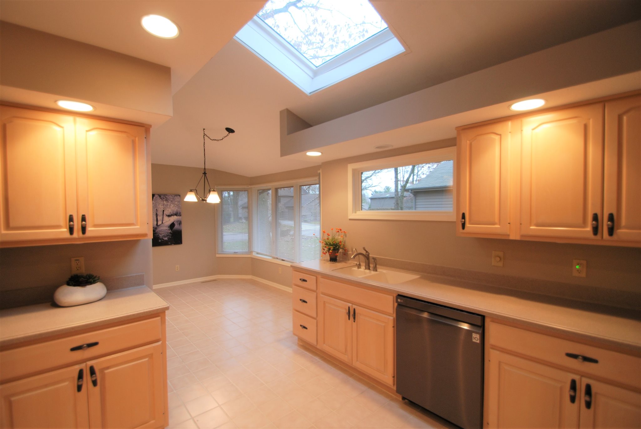 3435 Bridgetown Road Bristol, IN 46507 - Photo 2 of 33 Gallery Image 2
