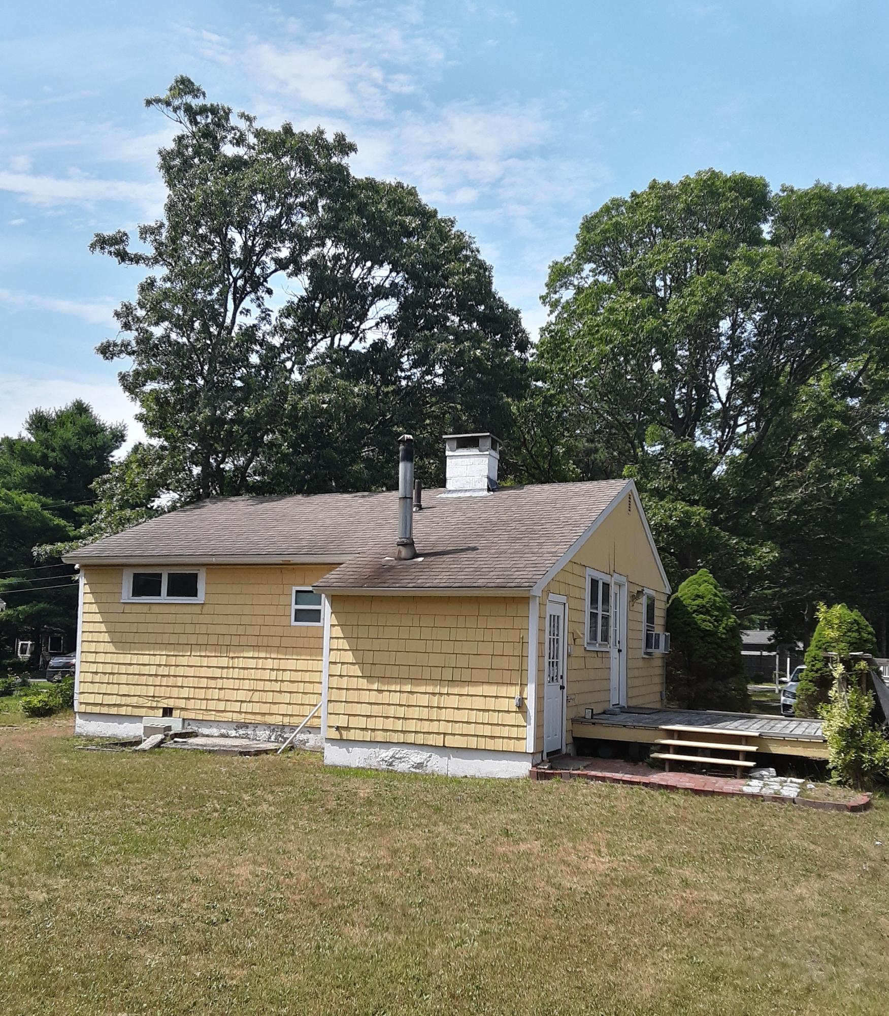 341 Poponessett Road Cotuit, MA 02635 - Photo 12 of 17 back