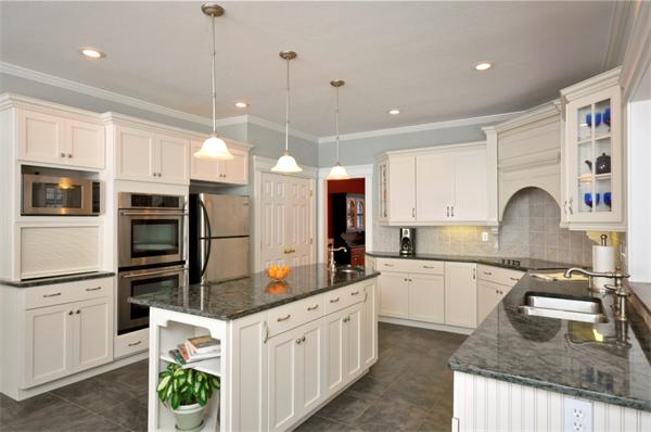 31 Southampton Road Westhampton, MA 01027 - Photo 7 of 30
