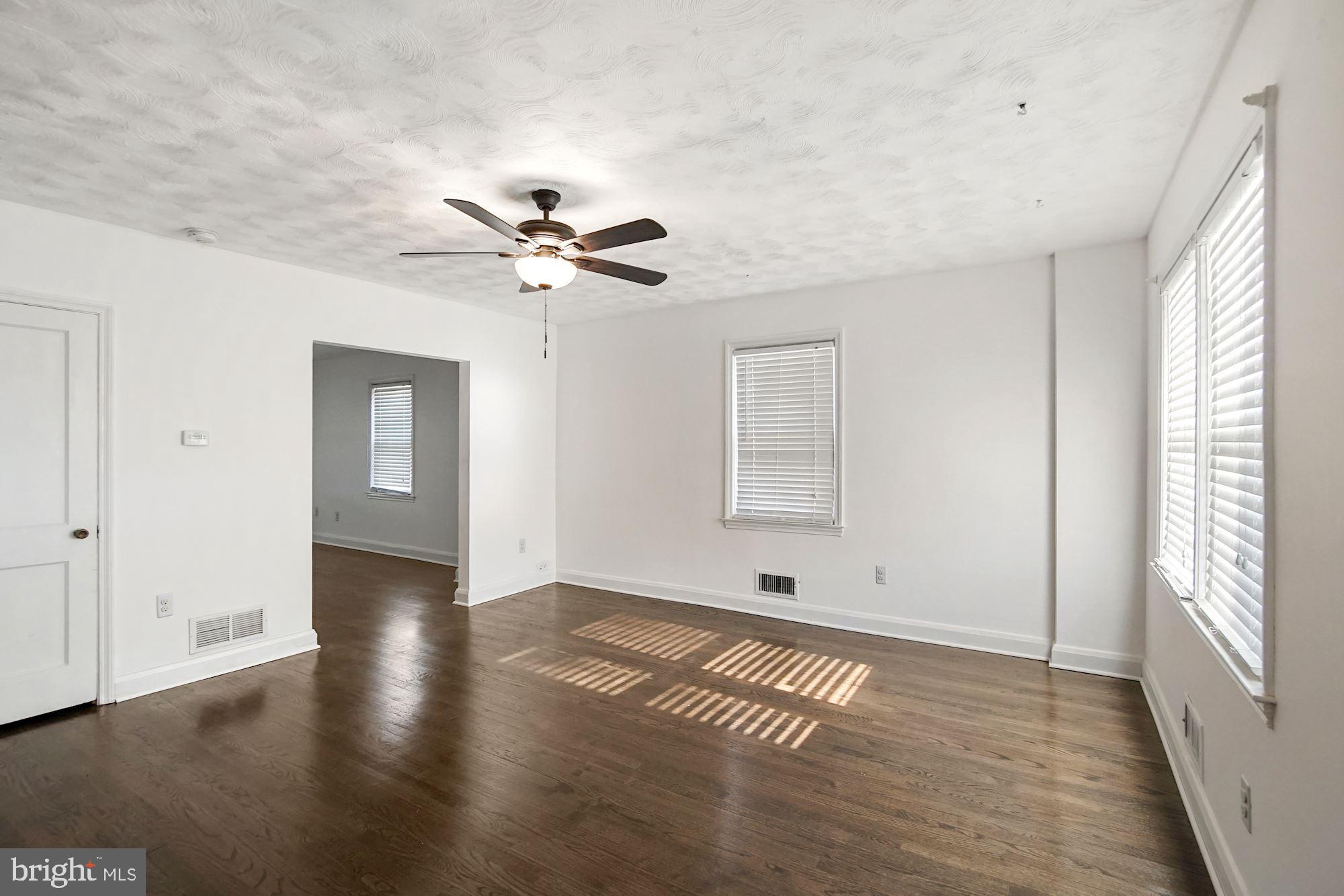 2139 Firethorn Road Baltimore, MD 21220 - Photo 6 of 19 FAMILY ROOM