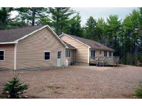 25 Roberts Road Brookfield, NH 03872 - Photo 2 of 5