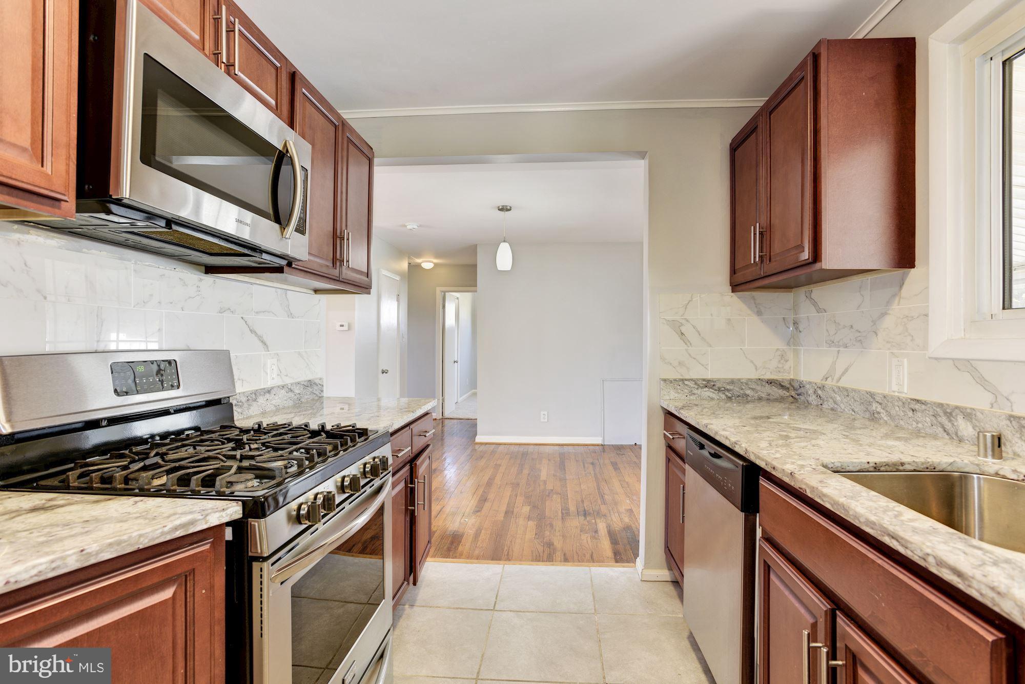 6212 Scranton Road Baltimore, MD 21237 - Photo 12 of 32 Kitchen