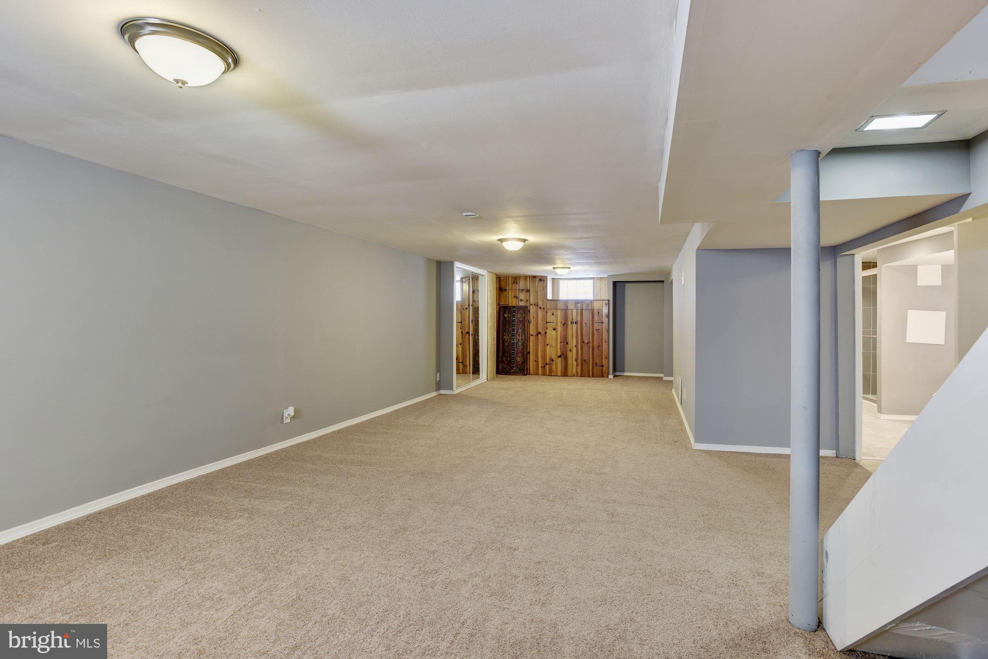 6212 Scranton Road Baltimore, MD 21237 - Photo 19 of 32 Family Room
