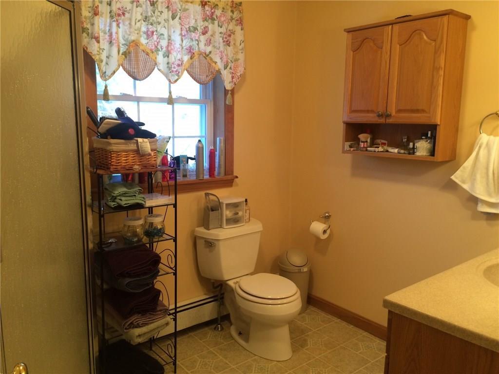 24 Timber Lane Waterboro, ME 04061 - Photo 9 of 14 second floor bath