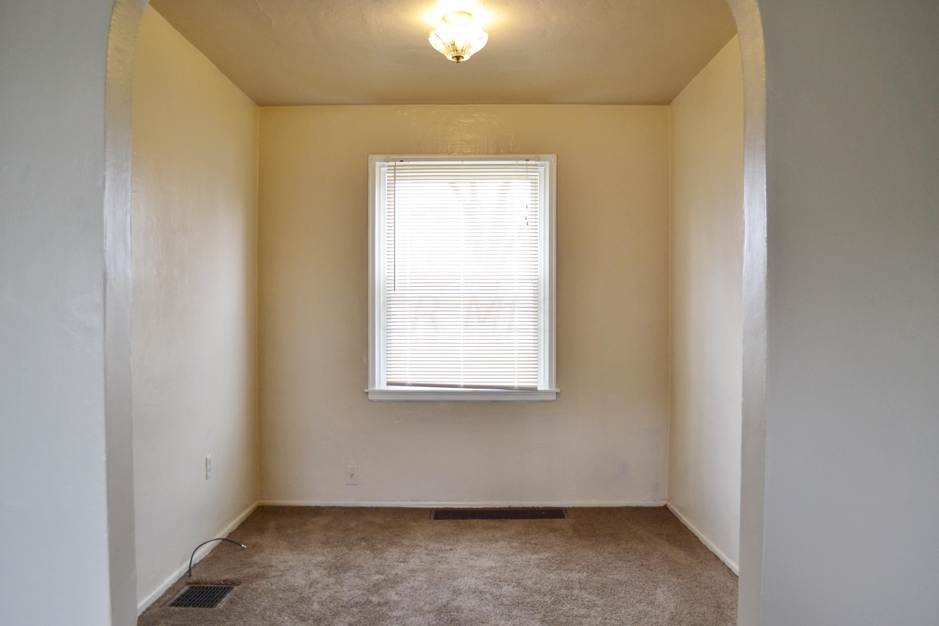 1324 West Cedarview Drive Springfield, OH 45503 - Photo 7 of 19
