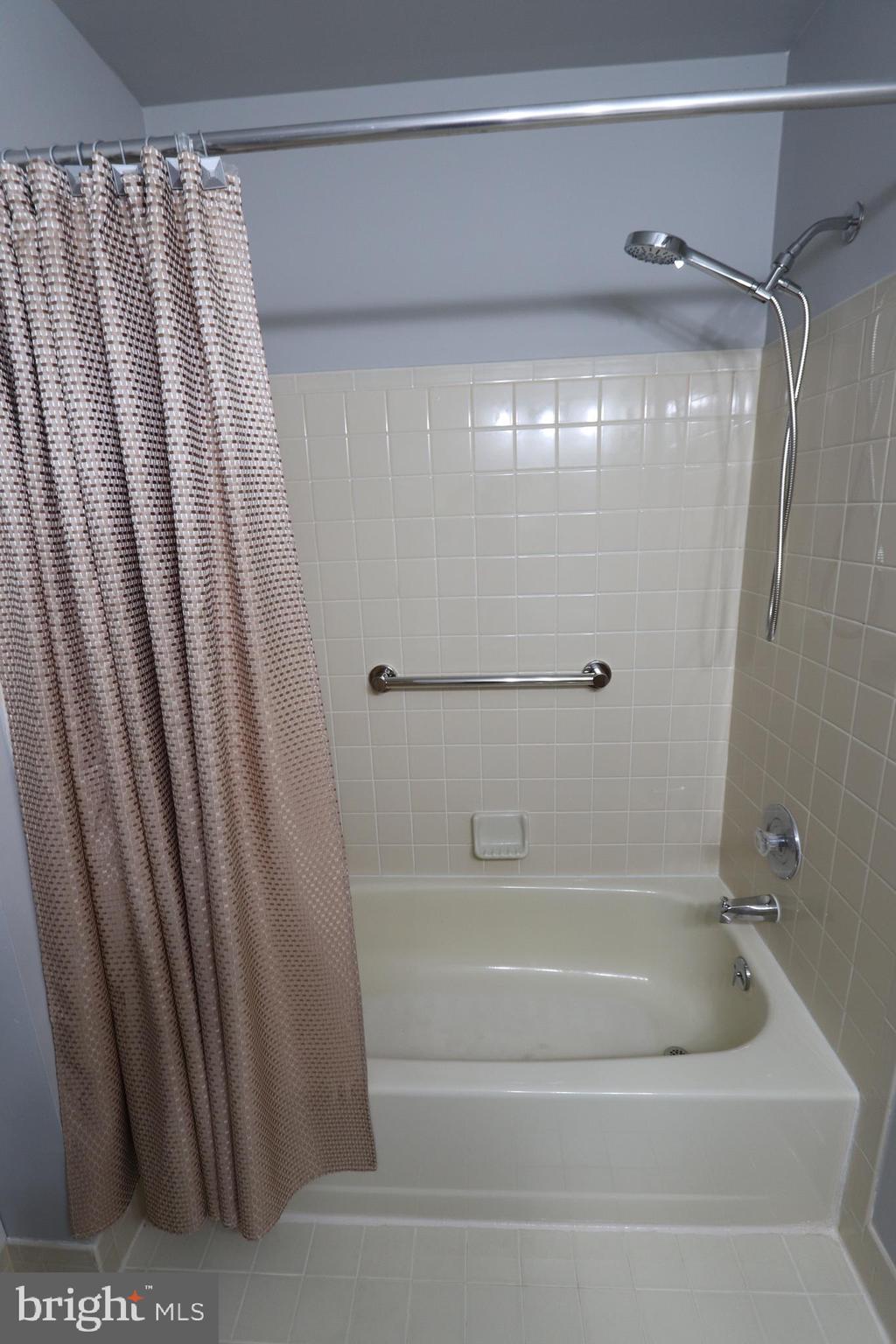 4 Windsor Circle Chesterbrook, PA 19087 - Photo 21 of 35 Gallery Image 21