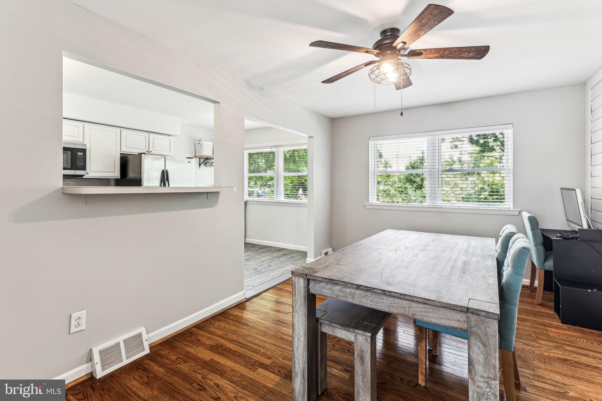 12407 Barbary Road Philadelphia, PA 19154 - Photo 11 of 35