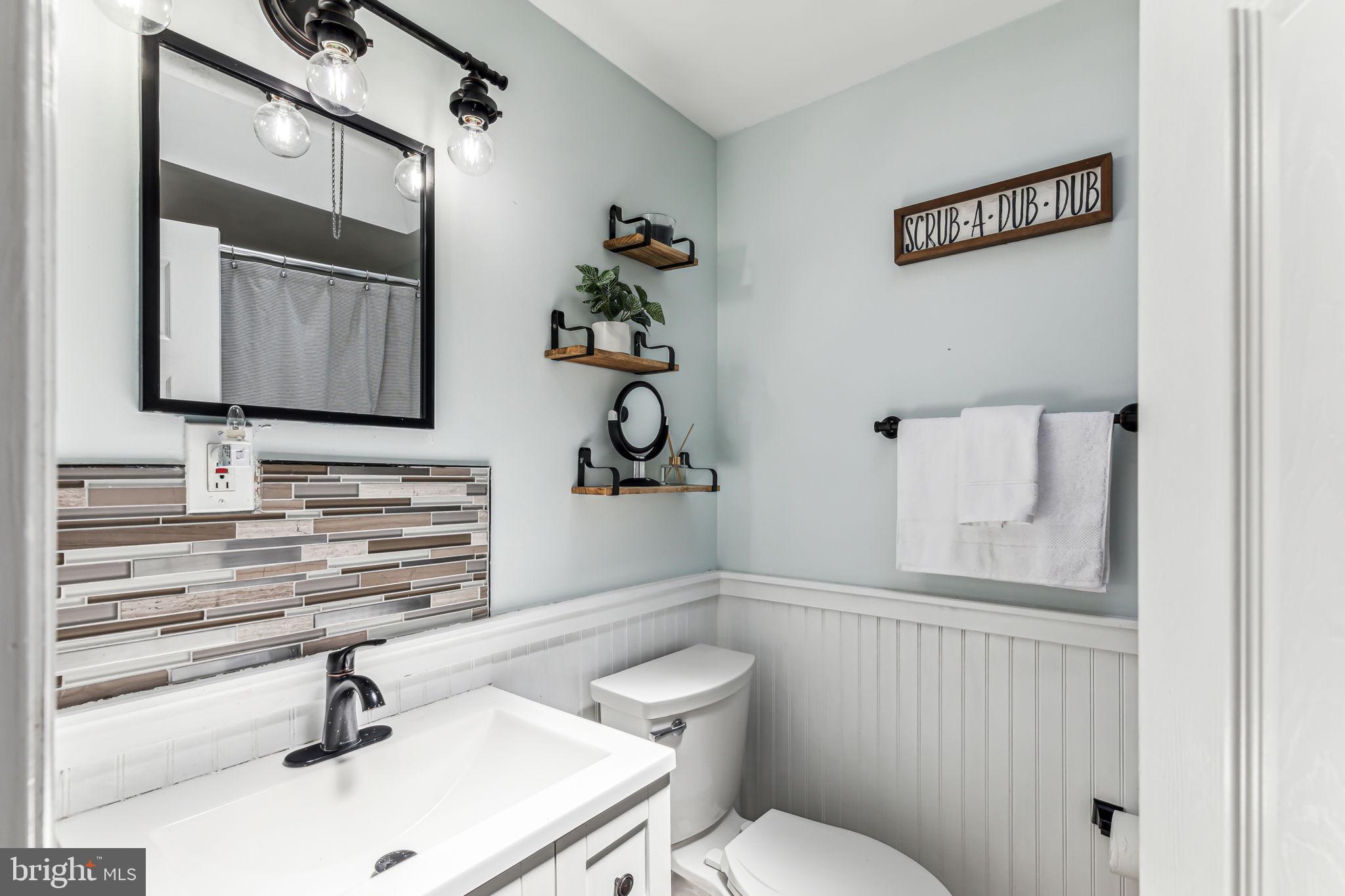 12407 Barbary Road Philadelphia, PA 19154 - Photo 21 of 35
