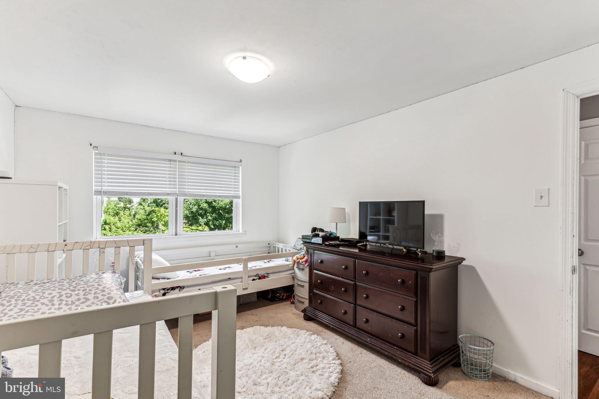 12407 Barbary Road Philadelphia, PA 19154 - Photo 24 of 35