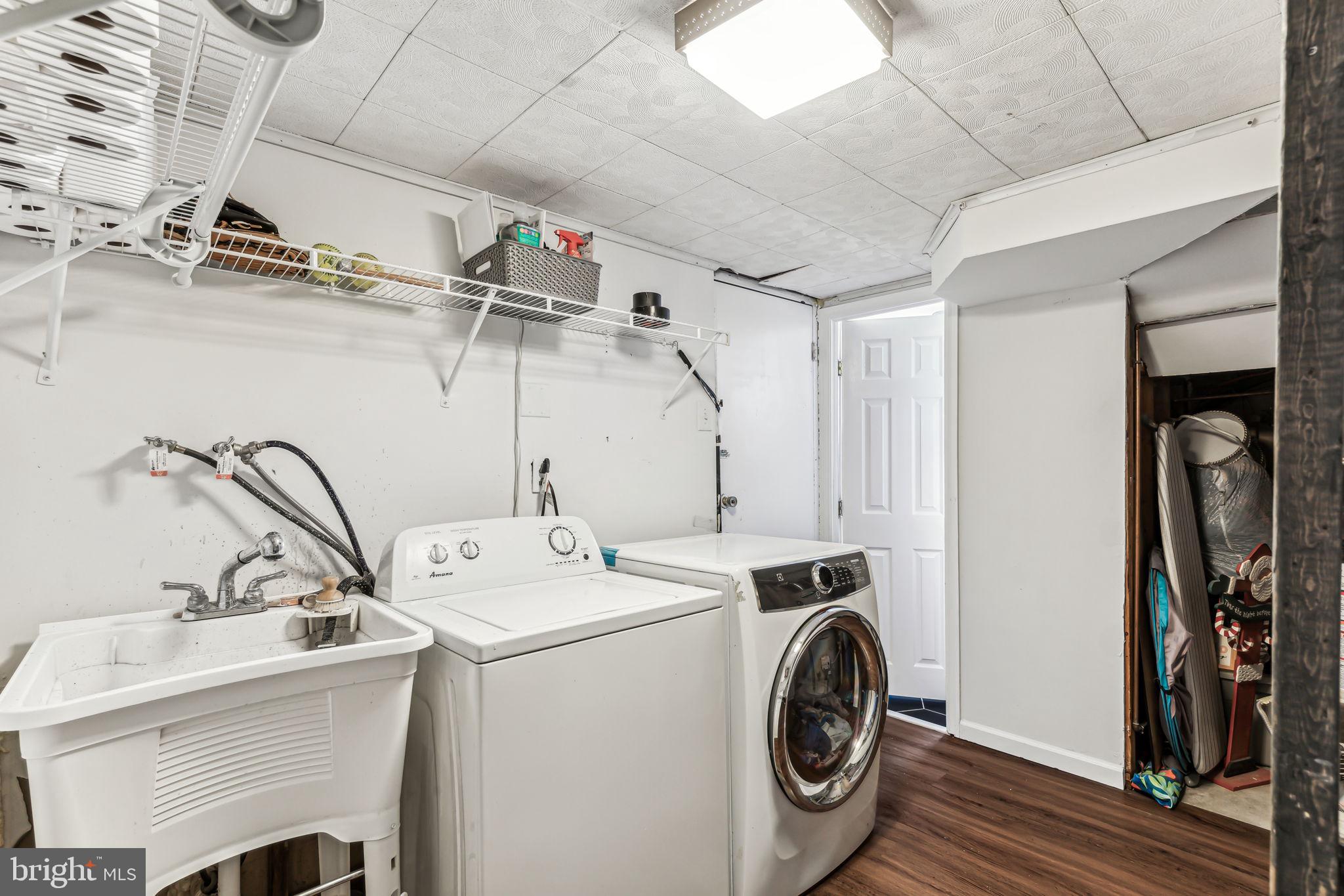 12407 Barbary Road Philadelphia, PA 19154 - Photo 30 of 35