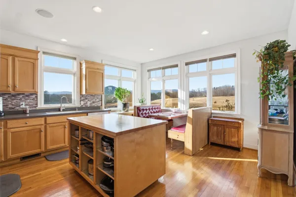 $1,999,000 | 436 Chimney Rock Road, Earlysville, VA 22936