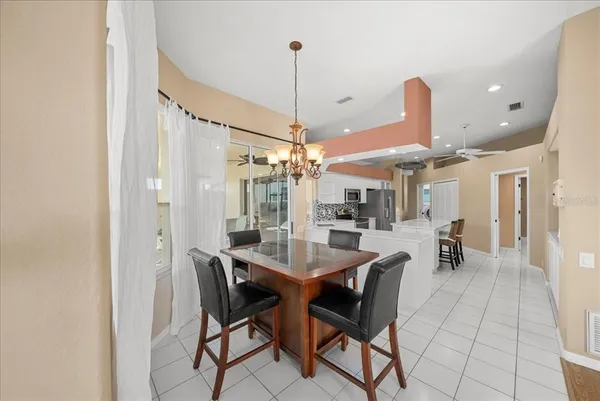 $575,000 | 4321 Presidential Ave Circle East, Bradenton, FL 34203