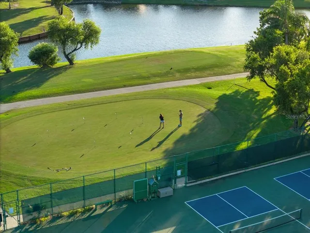 a view of a tennis court