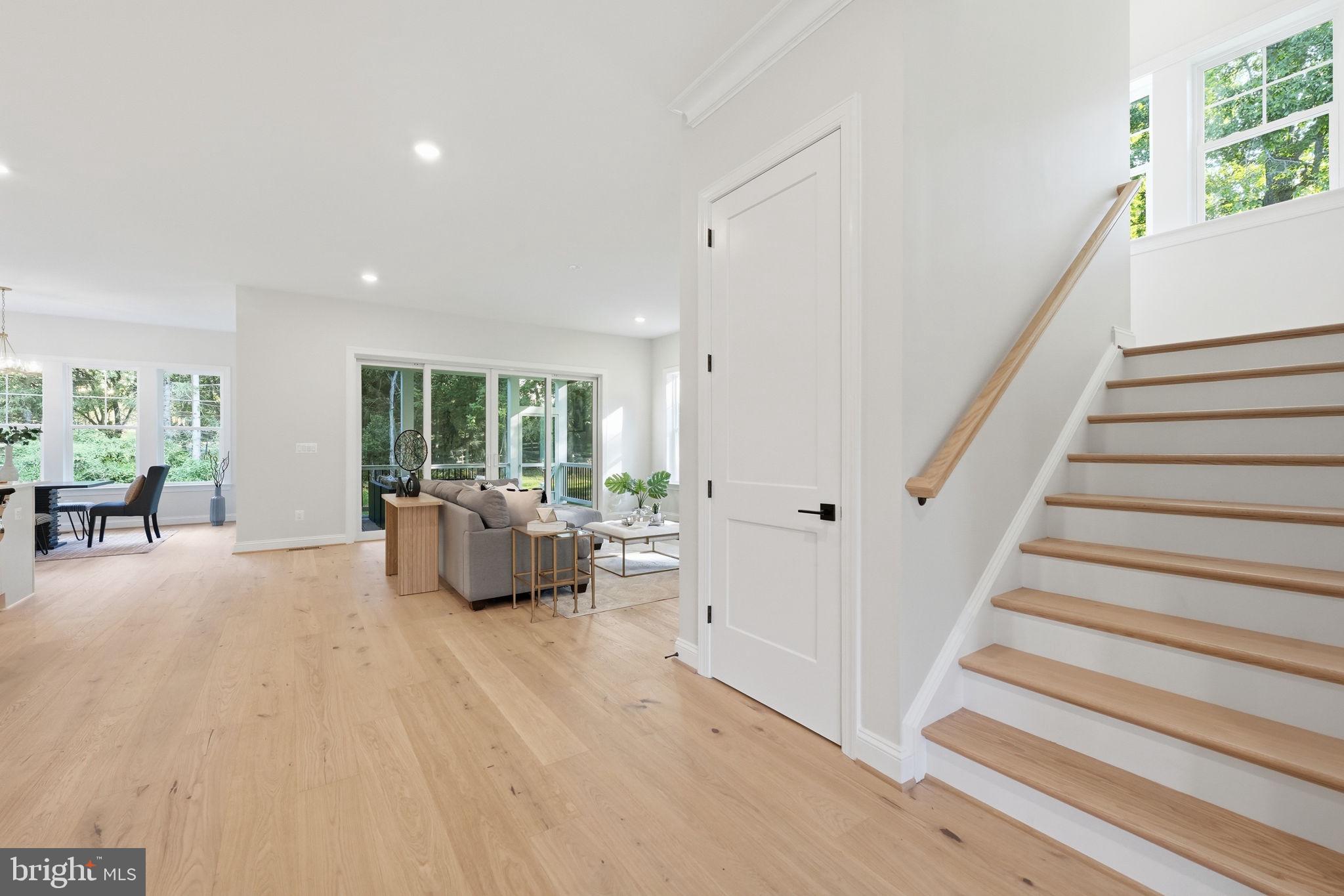 18871 Woodburn Road Leesburg, VA 20175 - Photo 37 of 89 Gallery Image 37