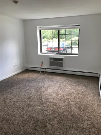 $164,900 | 135 Grove Street, Unit 115, Rockland, MA 02370