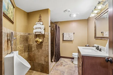 $1,499,900 | 4498 Nina Lane, Middleton, WI 53562