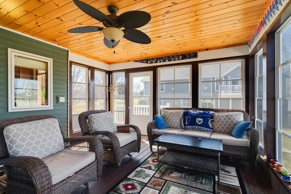 $649,900 | N7133 Sunrise Lane, Holland, WI 54636