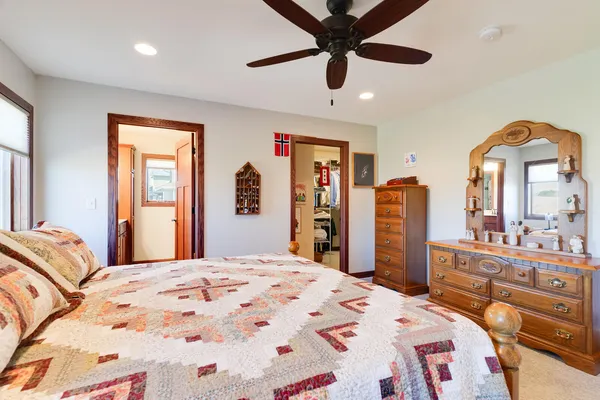 $649,900 | N7133 Sunrise Lane, Holland, WI 54636