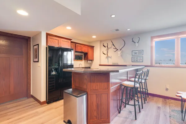 $649,900 | N7133 Sunrise Lane, Holland, WI 54636