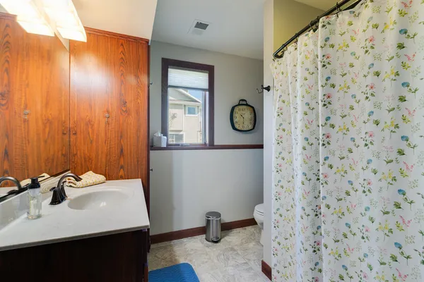 $649,900 | N7133 Sunrise Lane, Holland, WI 54636