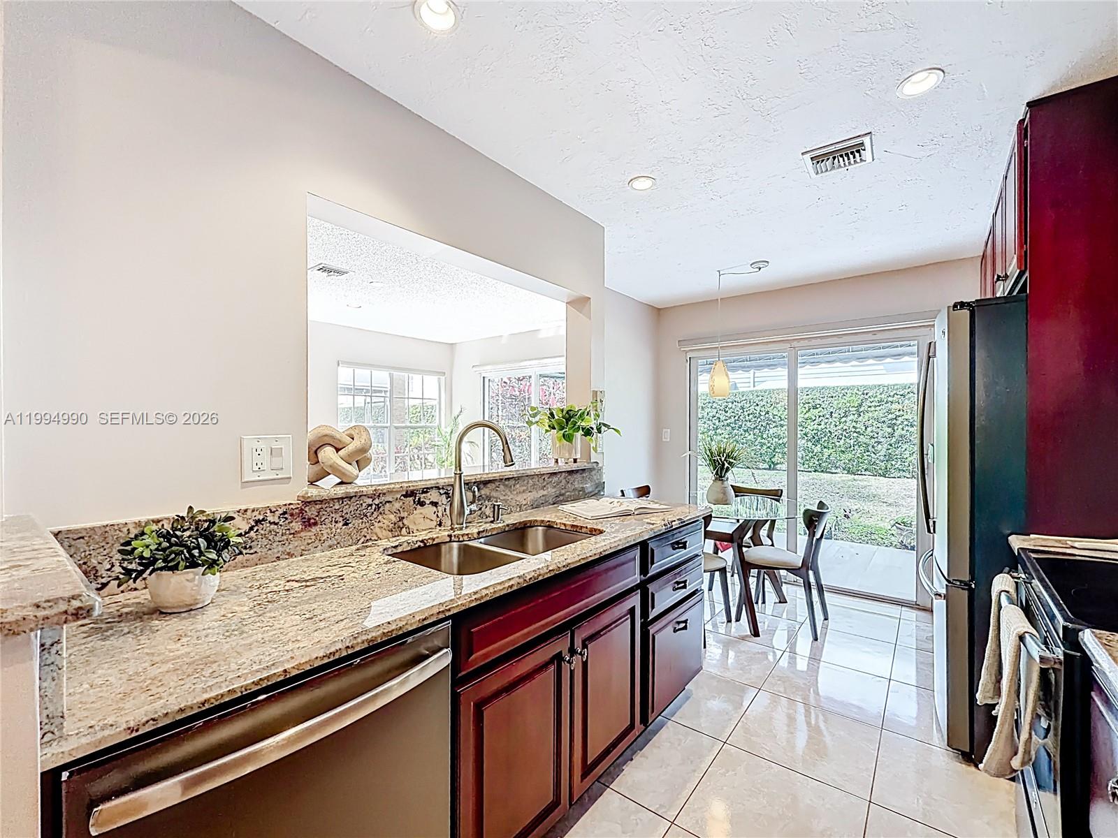 5043 Pointe Emerald Lane Boca Raton, FL 33431 - Photo 17 of 66