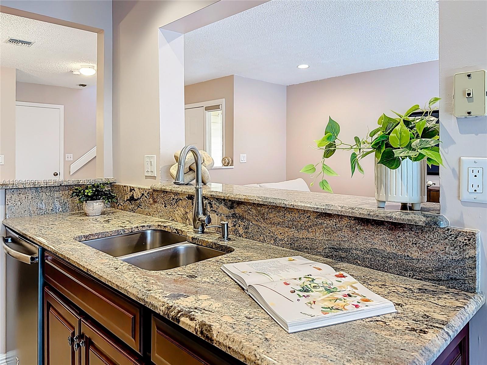 5043 Pointe Emerald Lane Boca Raton, FL 33431 - Photo 23 of 66