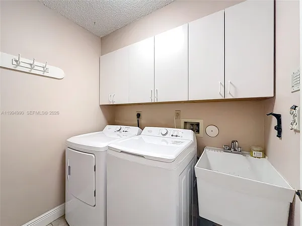 $545,000 | 5043 Pointe Emerald Lane, Boca Raton, FL 33431